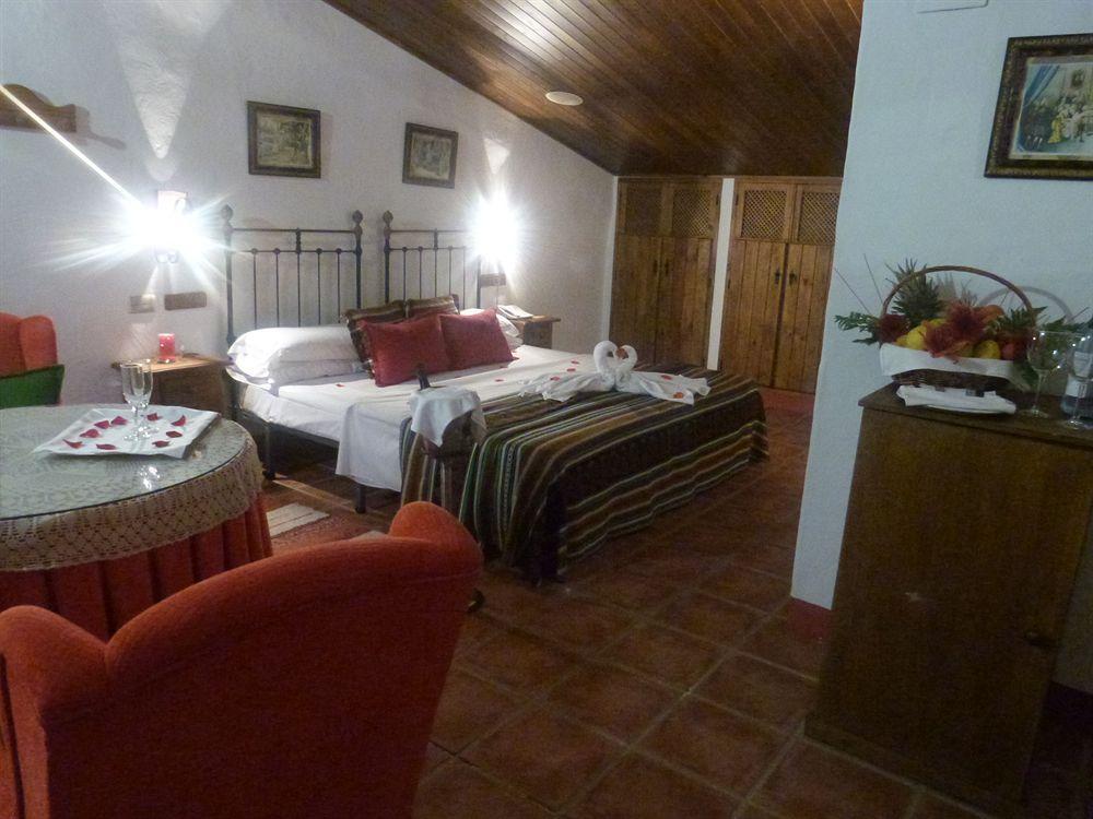 Posada De Jose Mª El Tempranillo Alameda Exteriör bild